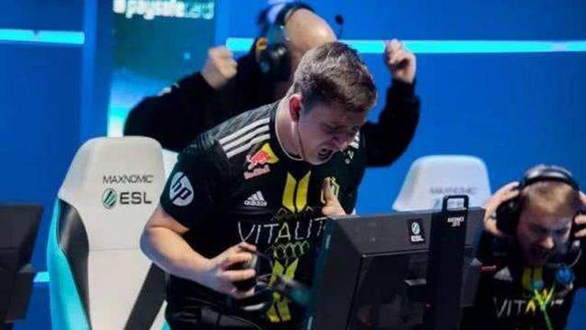 性与悬念 性与悬念